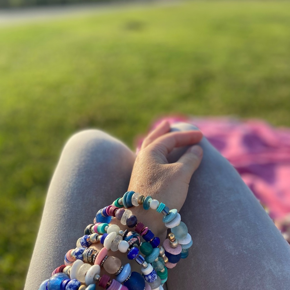 2 piece Handmade bracelet set /stack, in beachy blues. And pinks - Picture 6 of 14